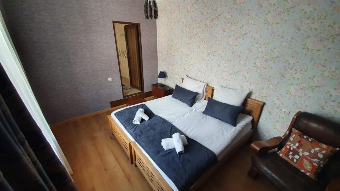 Guest House Sandro คัซเบกี ห้อง รูปภาพ
