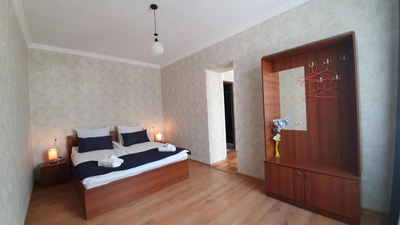 Guest House Sandro คัซเบกี ภายนอก รูปภาพ